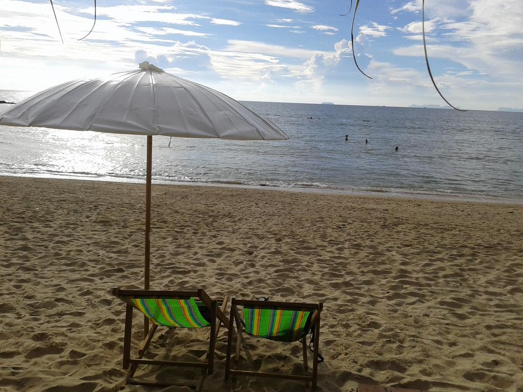 Breizh Cape Beach Bungalows Koh Lanta Ngoại thất bức ảnh