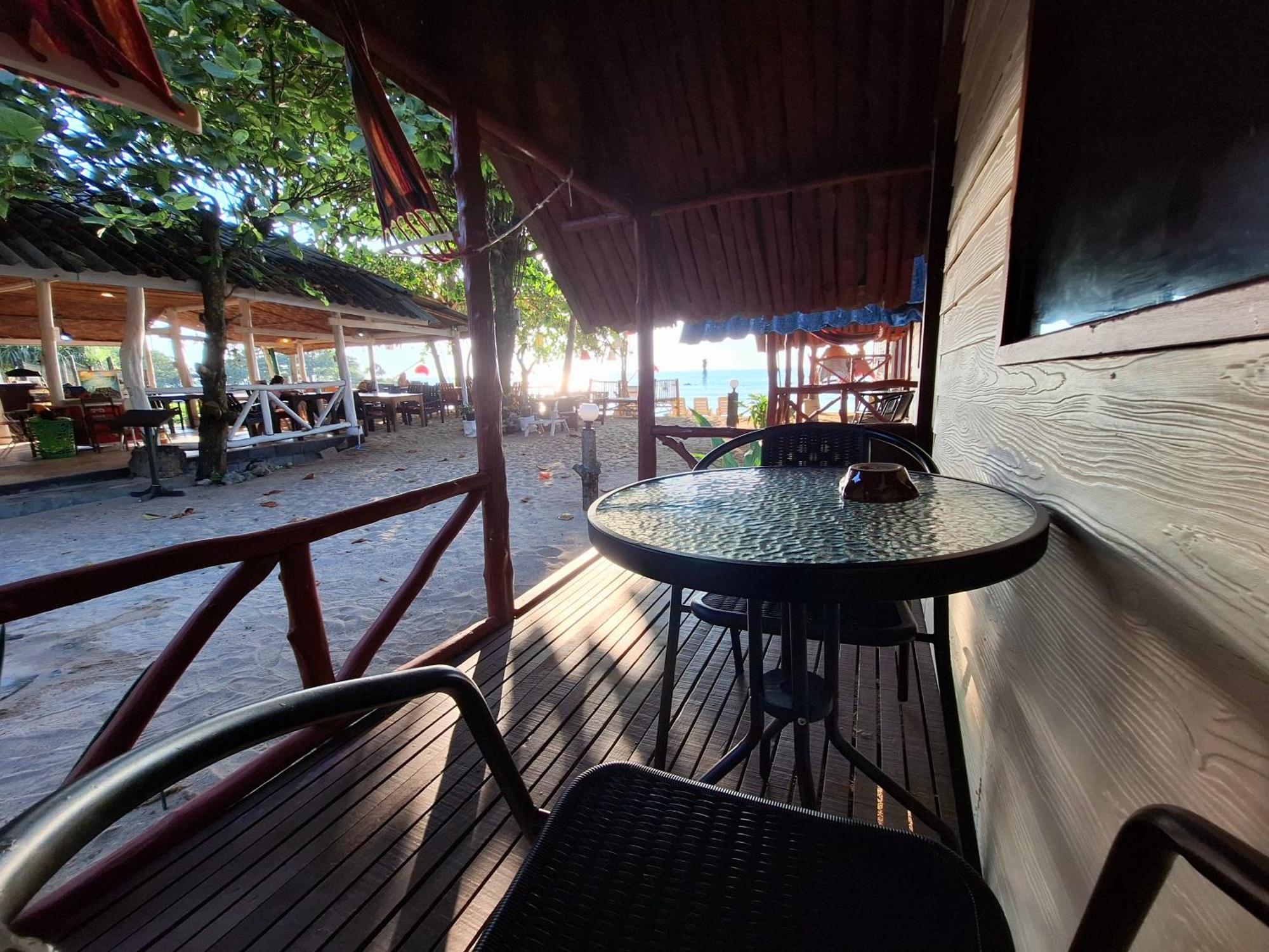 Breizh Cape Beach Bungalows Koh Lanta Ngoại thất bức ảnh